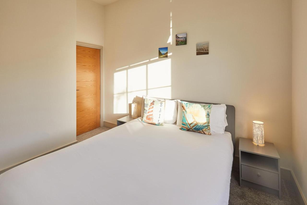 Host & Stay - 2 Maritime Apartments Скарборо Экстерьер фото