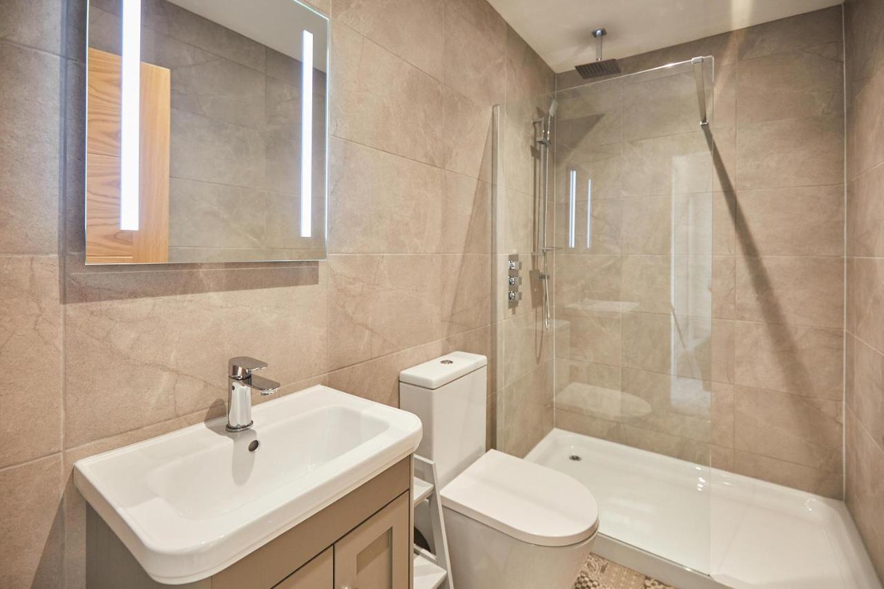 Host & Stay - 2 Maritime Apartments Скарборо Экстерьер фото